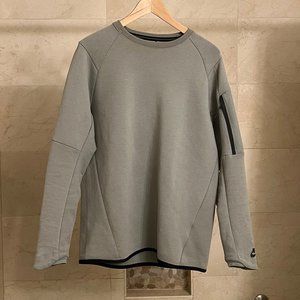 Nike Tech Pack fleece crewneck sweater, olive green, size L, bought in Japan